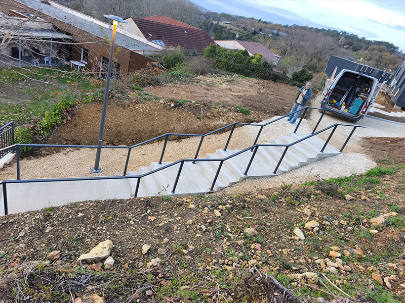 Métallerie extérieure & structures métalliques